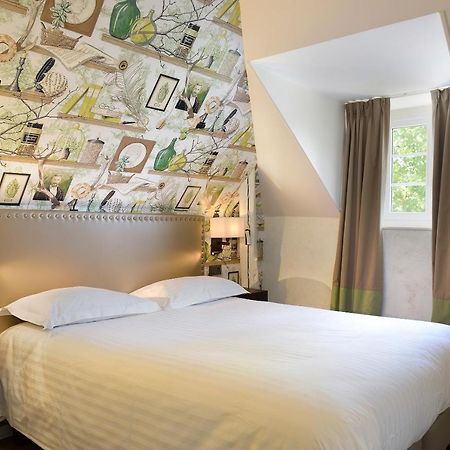 Logis Domaine De Valaudran Hotel Salbris Bagian luar foto